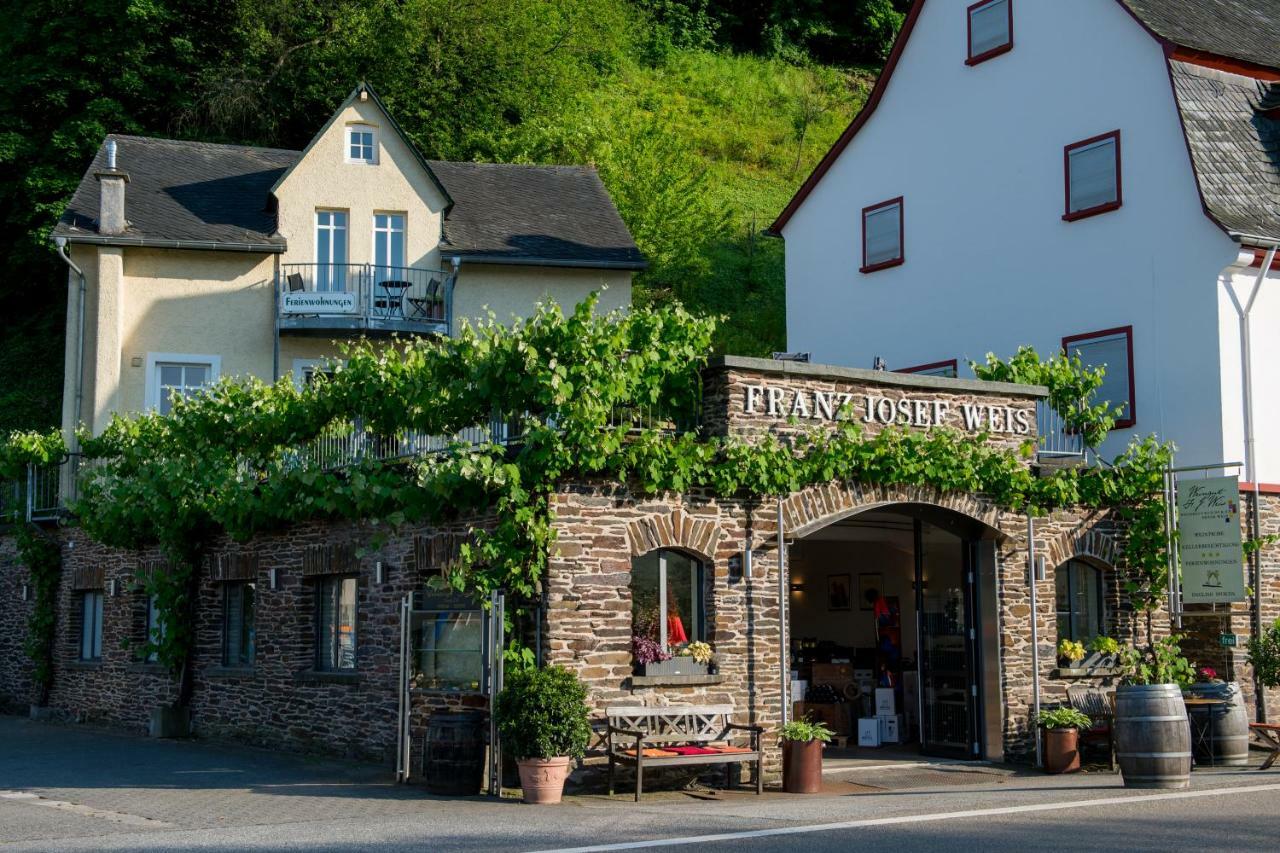 Ferienwohnung Weis Zell an der Mosel Exterior photo